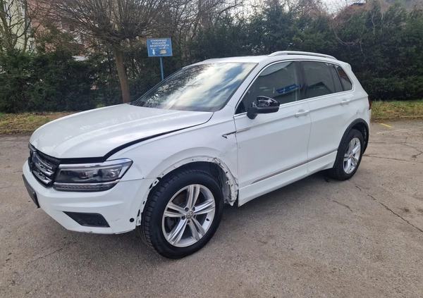 Volkswagen Tiguan cena 55900 przebieg: 110000, rok produkcji 2017 z Chodzież małe 407